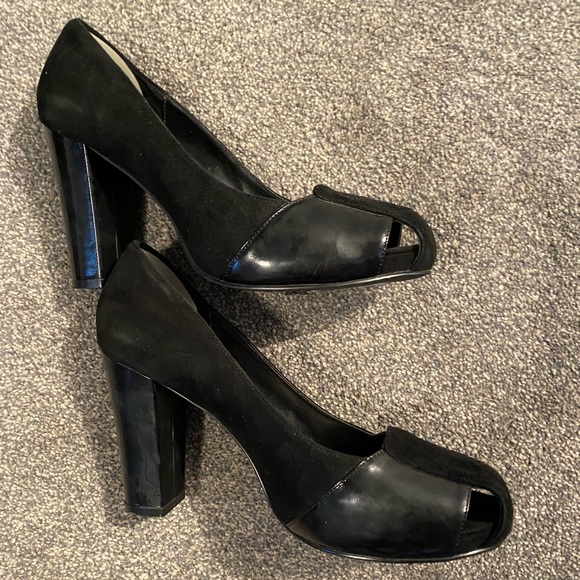 Suede Pumps - Picture 5 of 5